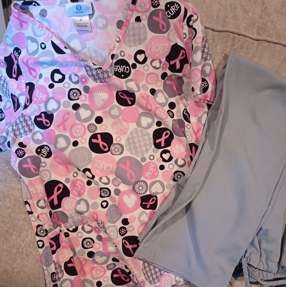 Scrub set